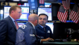 نتائج أعمال البنوك تدفع بالأسهم الأمريكية إلى التراجع