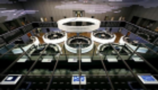 الأسهم الأوروبية تصعد لأعلى مستوى في أسبوع