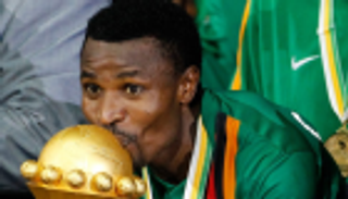 نجوم لا تنساهم الكان.. الزامبي كريستوفر كاتونجو