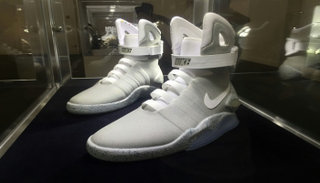 نموذج من مجموعة الأحذية الرياضية النادرة 