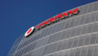 صفقة تاريخية.. فودافون تستحوذ على ليبرتي البريطانية بشروط "المفوضية"