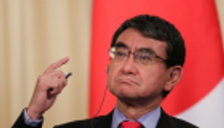 اليابان تستدعي سفير سيؤول.. وكوري يحرق نفسه