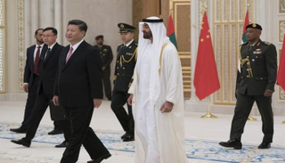 الشيخ محمد بن زايد والرئيس الصيني شي جين بينغ - أرشيفية