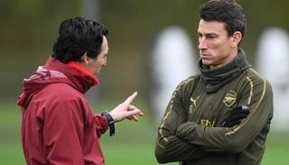 إيمري وكوسيلني 