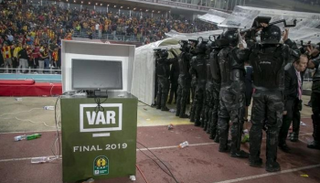 تقنية الفيديو في نهائي دوري أبطال أفريقيا