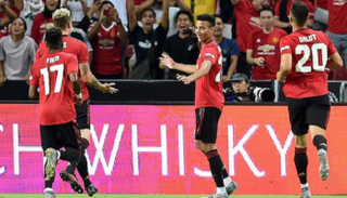 فرحة لاعبي يونايتد