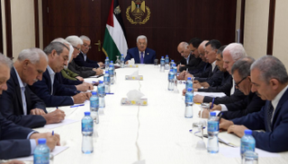 جانب من اجتماع اللجنة المركزية لحركة فتح الفلسطينية