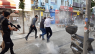 أمن أردوغان يفض مسيرة للمعارضة بالقوة المفرطة