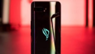 "أسوس" تكشف عن الجيل الثاني من هواتف ROG Phone المخصصة للألعاب