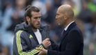 رئيس ريال مدريد السابق: محاولات زيدان للتخلص من بيل ليست جديدة