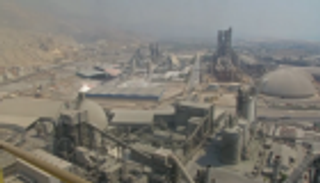 روث الإبل والنفايات.. وقود حيوي لمصانع إسمنت رأس الخيمة