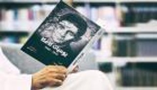 كتاب "يوميات كافكا".. الجانب الخفي لأشهر أدباء القرن العشرين