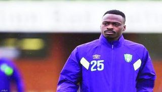 معتز هوساوي مدافع أهلي جدة 