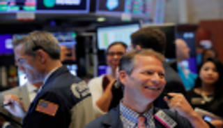 أرباح كوكاكولا تصعد بالأسهم الأمريكية مستهل التداولات