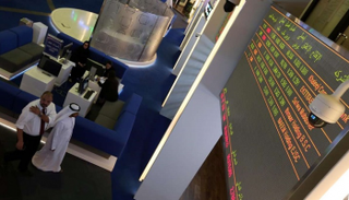 بورصة أبوظبي تواصل صعودها للجلسة السادسة