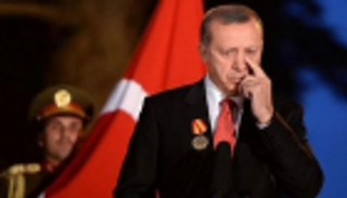 مقصلة أردوغان.. اعتقال 10 أتراك بزعم الانتماء لـ"غولن"