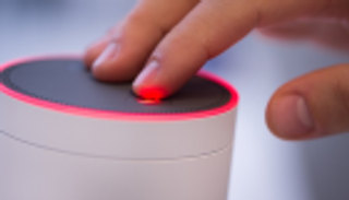 أمازون Alexa وجوجل Assistant تهددان خصوصيتك.. كيف؟