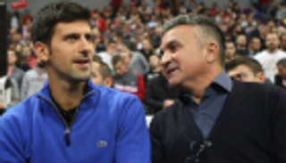 والد ديوكوفيتش: نهائي ويمبلدون شهد "أجواء عدائية"