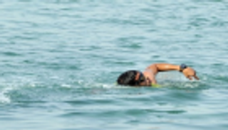 السباحة.. رياضة مثالية لمرضى السكري 