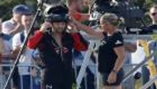 "الرجل الطائر" يفشل في عبور المانش