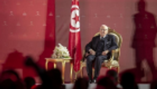 تونس تعتزم تقديم موعد الانتخابات الرئاسية