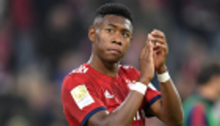 برشلونة يصرف النظر عن ألابا ويحدد ثنائيا جديدا لتعويضه