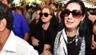 نهال عنبر تنعى فاروق الفيشاوي: رحل صديق عمري