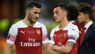 كولاسيناك وأوزيل