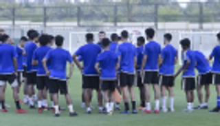 "الأبيض الشاب" يخسر أمام سلوفينيا استعدادا لـ"غرب آسيا"