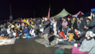 الآلاف يحتلون أرضا في نيوزيلندا تأييدا للسكان الأصليين