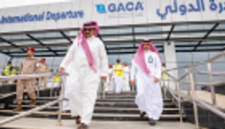 السعودية تدشن مشروعات تطوير وتوسعة مطار أبها الدولي