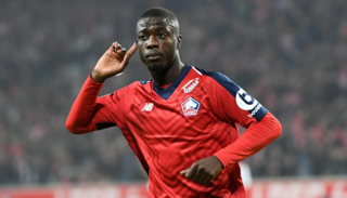 نيكولاس بيبي لاعب وسط ليل الفرنسي