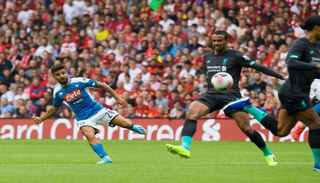 من مباراة ليفربول ونابولي