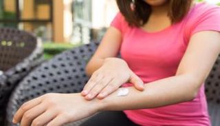 لا يجوز استعمال المراهم والكريمات لمواجهة الطفح الحراري