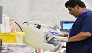 تجهيز 16 مختبرا وبنك دم لخدمة الحجاج