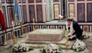 فرح بهلوي تشكر السيسي لإحياء ذكرى وفاة آخر شاه لإيران