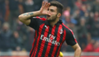 كوتروني يؤكد شائعات رحيله عن ميلان بتوجيه رسالة وداعية للجماهير