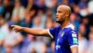 كومباني يرفض تغيير سياسته عقب الهزيمة الأولى مع أندرلخت