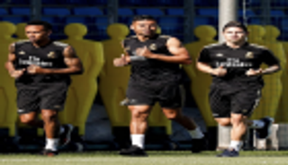 بعد غياب عامين.. جيمس رودريجيز يظهر في تدريبات ريال مدريد