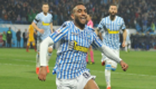 سبال يرفض رحيل الجزائري فارس