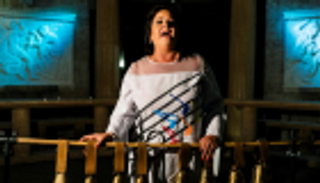 مغنية بلغارية تدخل "جينيس" من باب "أعلى صوت"