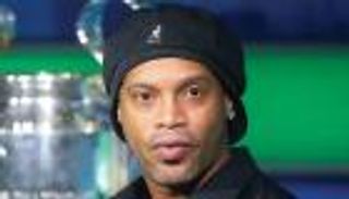 منع رونالدينيو من التصرف في ممتلكاته بسبب مخالفة بناء