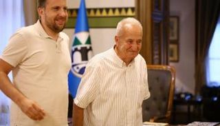 عمدة سراييفو بصحبة أكبر حاج بالبوسنة والهرسك