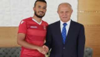 النجم الساحلي يعيد صانع ألعابه الأسبق في سادس صفقات الصيف