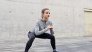 التحدي القاتل.. 1000 تمرين "سكوات" تهدد حياة صديقتين