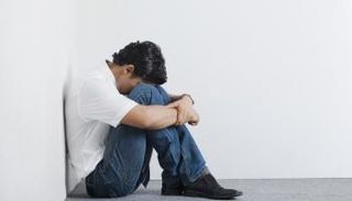العلاقة بين الاكتئاب والعادات اليومية - صورة أرشيفية