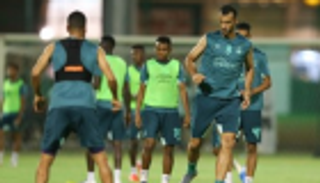 قبل مواجهة الهلال.. أهلي جدة يعلن قائمته الآسيوية
