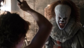 مشهد من فيلم الرعب "إت: الفصل الثاني"