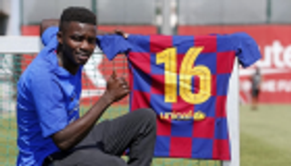 برشلونة يدعم دفاعاته بوصيف أمم أفريقيا