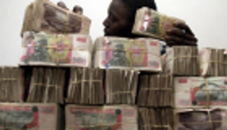 قفز إلى 175.7%.. زيمبابوي تعلق إصدار بيانات التضخم لمدة 6 أشهر